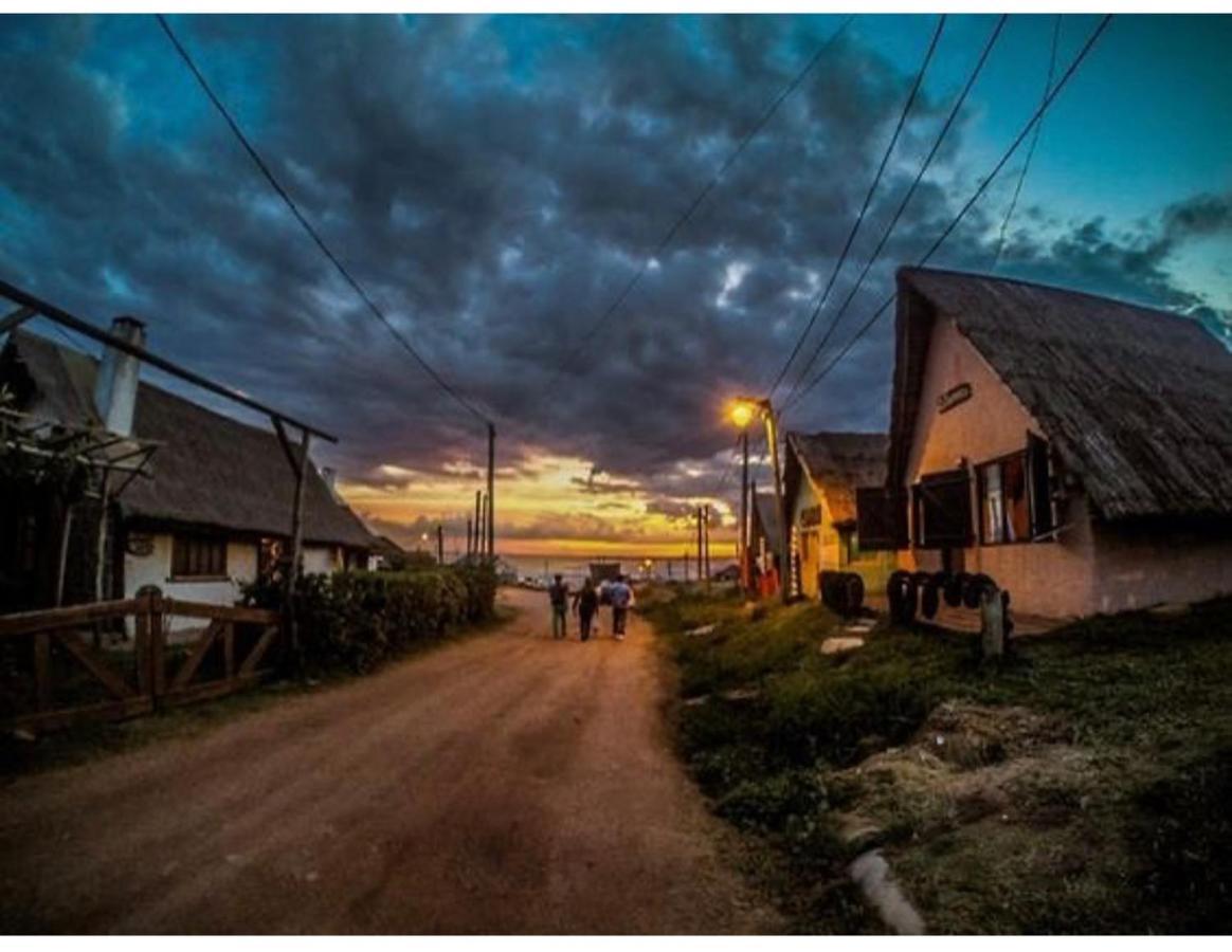 Balcones Del Sol Y La Luna Punta Del Diablo Eksteriør billede